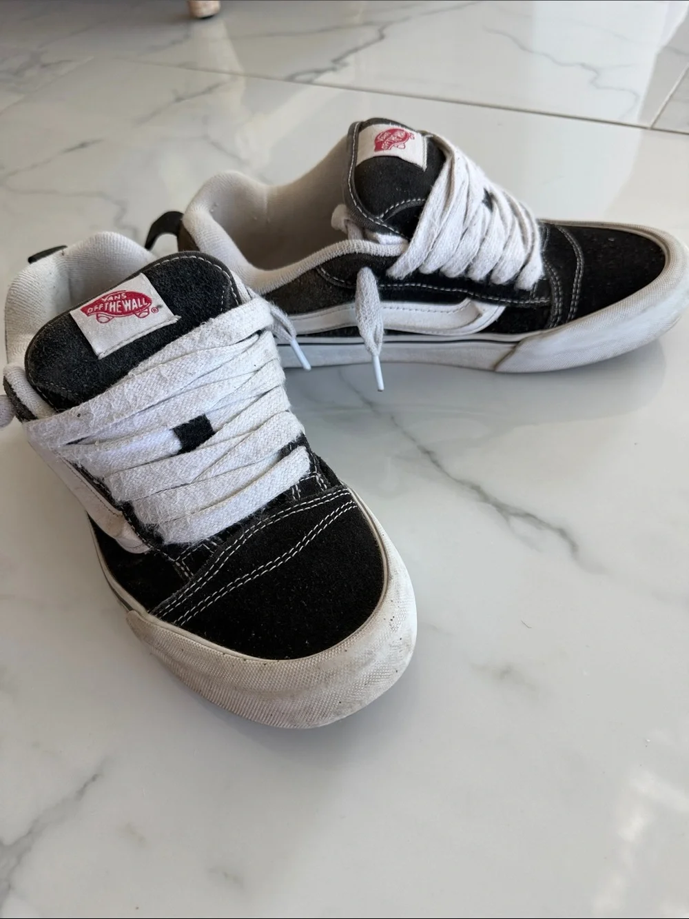 Vans Mens Black and White Low-Top Skate Knu Skool Retro